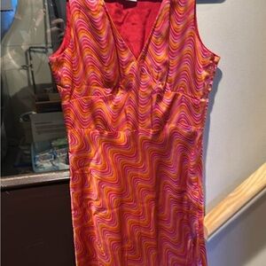 Laundry By Shelli Segal Red Pink Sheath Dress V-Neck Sleeveless